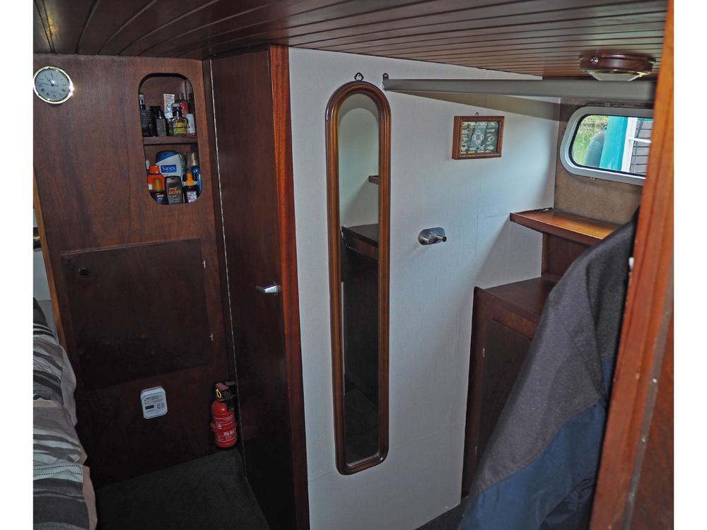 Achterkaj&uuml;te, Innenausstattung